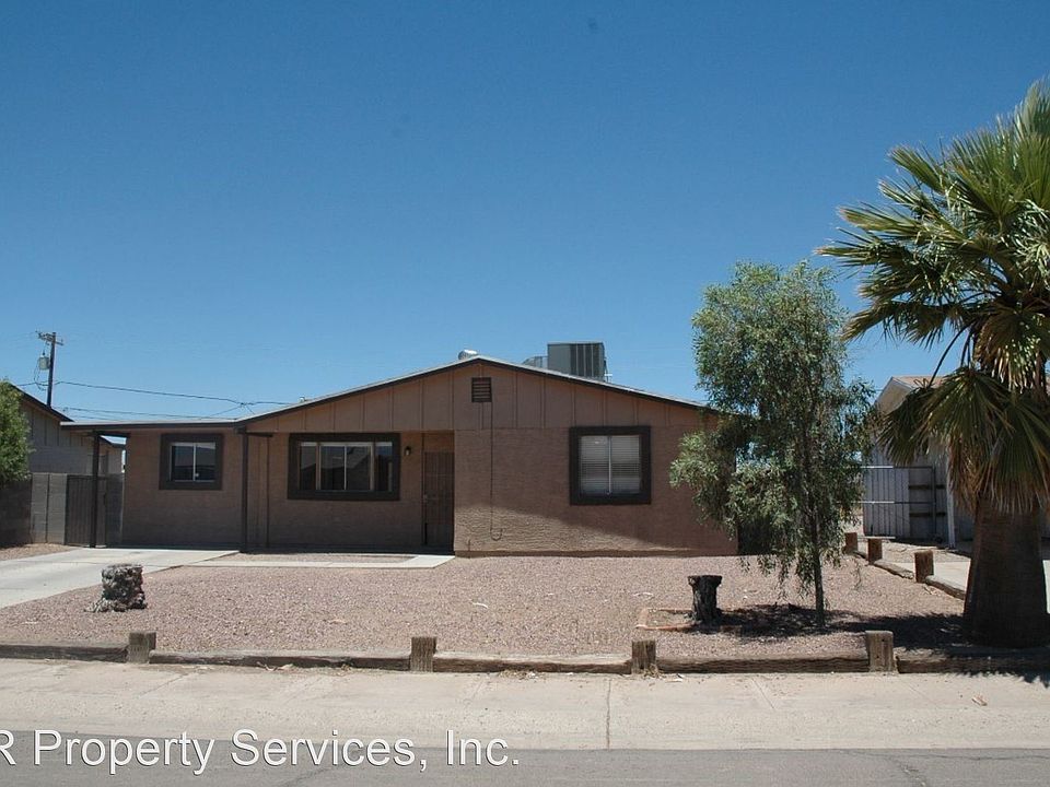 1st image of 1118 E Yucca St