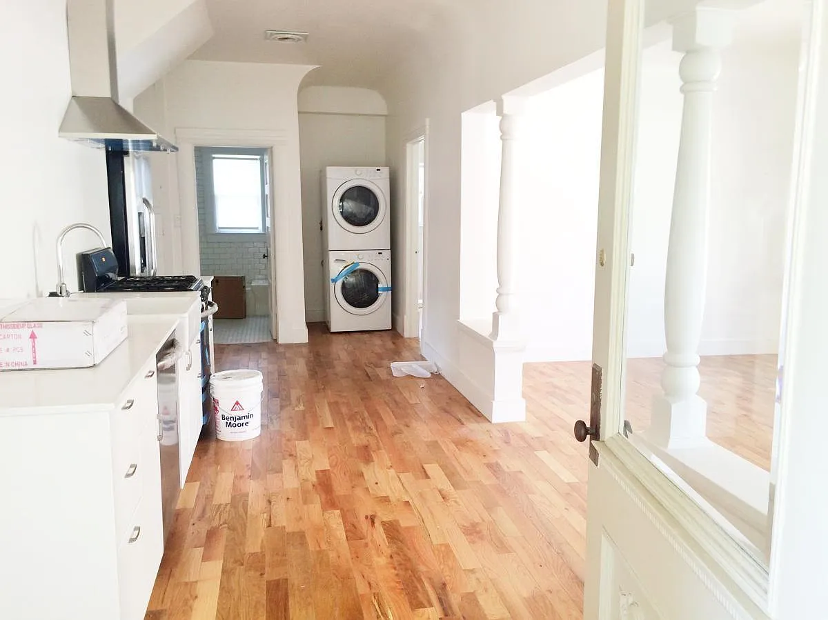 Building Photo - 1330 Kellam Ave #1328