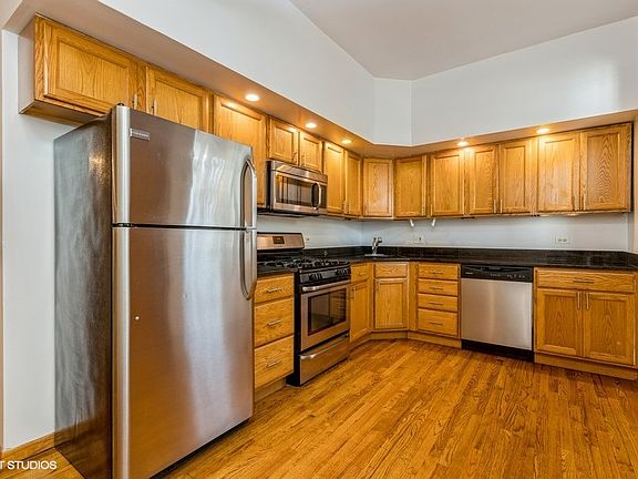 2nd image of 2722 N Kimball Ave #3409-1