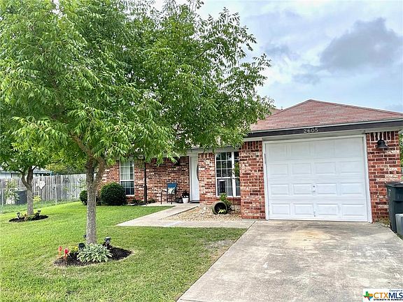 4th image of 2605 Caprice Dr