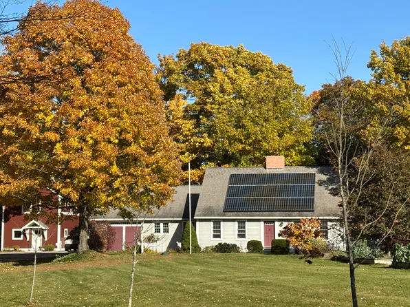 990 Willow Brook Ln, Williston, VT 05495