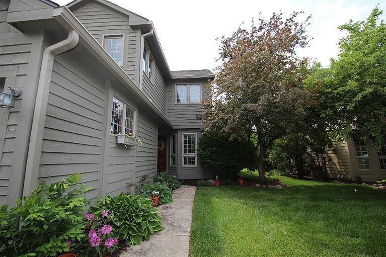 1st image of 3418 Bent Trail Dr