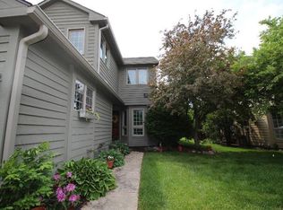 3418 Bent Trail Dr, Ann Arbor, MI 48108