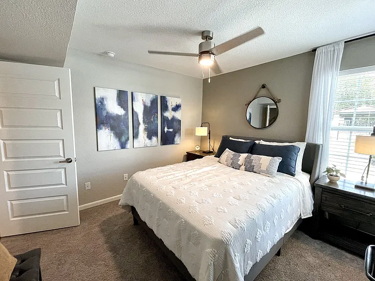 1520 Enclave Pkwy — Photo 28