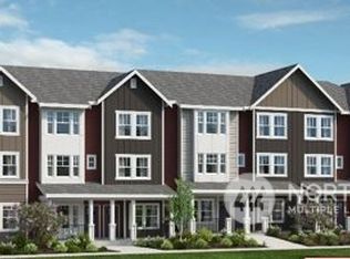 19322 NE 69th Cir #105, Redmond, WA