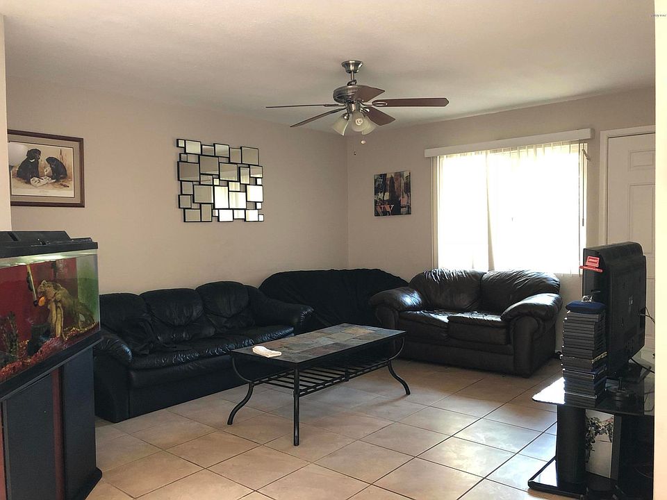 1st image of 8864 N 48th Dr