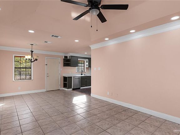 5th image of 1320 Valle Verde Dr