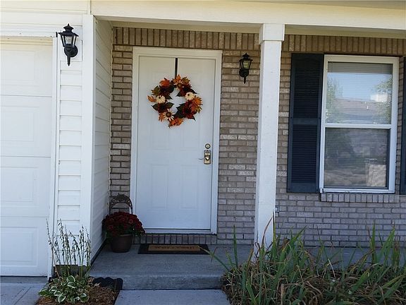 2nd image of 4301 Boca Grande Ct