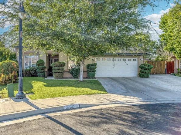 10722 Pinebrook Falls Dr, Bakersfield, CA 93312