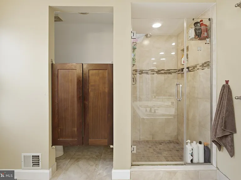 10734 Willow Oaks Dr — Photo 35