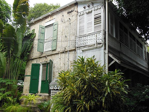 5th image of 74 Estate La Grange