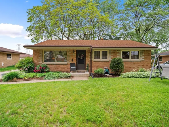 4465 South 62nd STREET, Greenfield, WI 53220