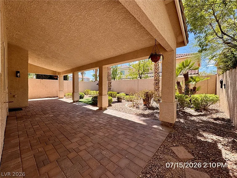 10921 Calcedonian St — Photo 43