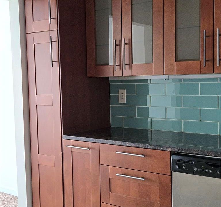 1160 Catalpa Dr Apt 207, photo 3