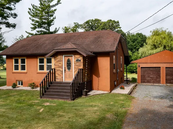 6423 Wisconsin St, Vesper, WI 54489