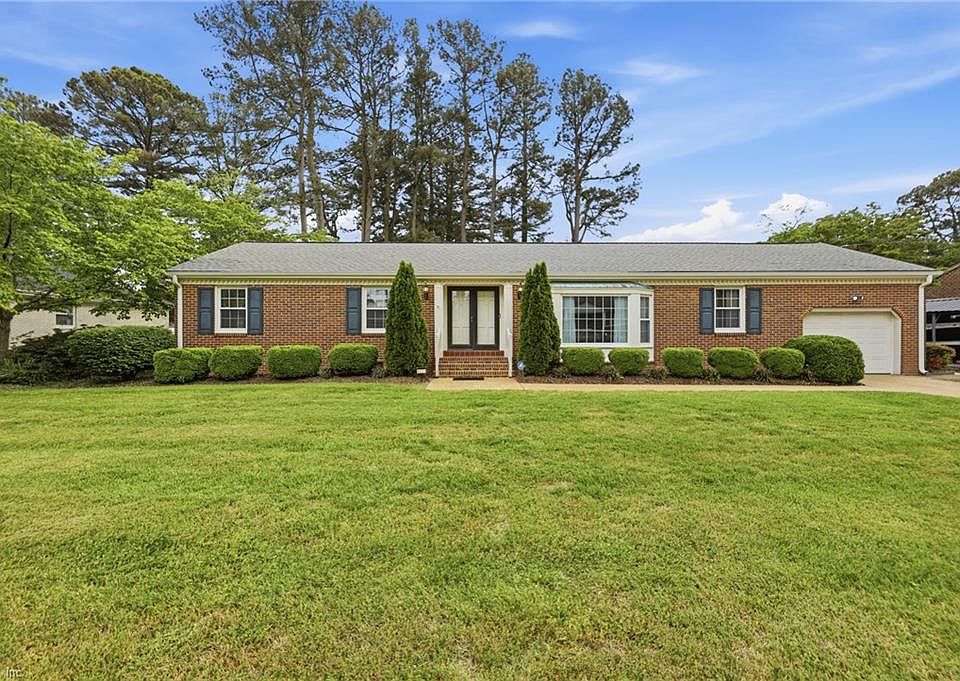 1st image of 5221 Bingham Dr