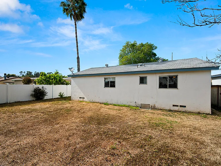 3641 Martha St — Photo 29