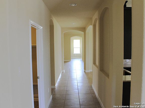 3rd image of 1310 Hidden Cave Dr