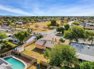 5202 W Acapulco Ln, Glendale, AZ 85306