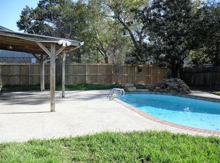 12723 W Club Ln, Houston, TX 77099