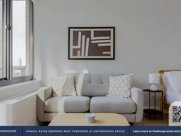 235 West 48th Street image 3 of 24