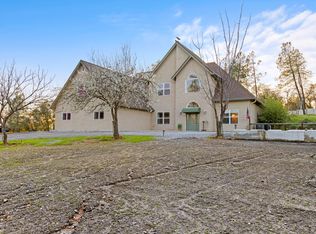 13871 Bear Cub Ct, Redding, CA 96003