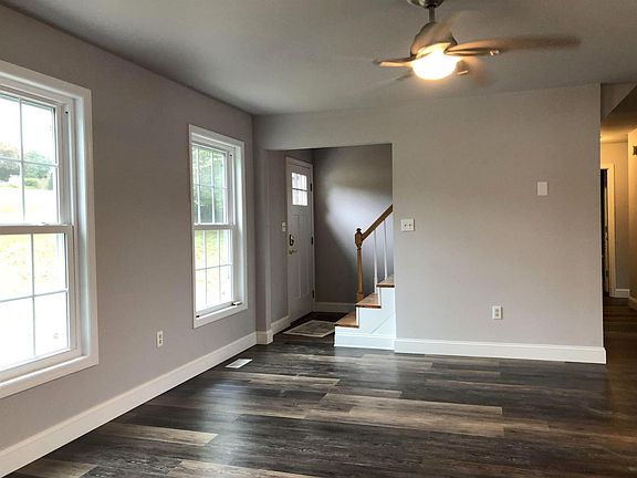 2nd image of 380 Missionary Ln