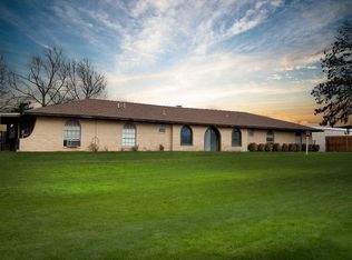 10048 Deer Creek Rd, Weatherford, OK 73096