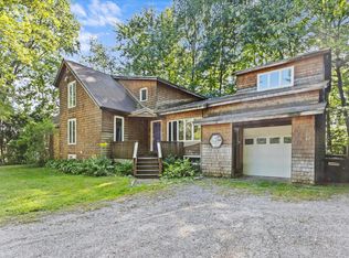 62 Barrett St, South Burlington, VT 05403