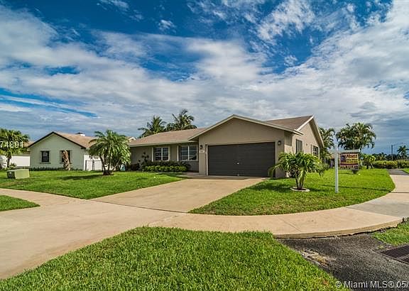 2nd image of 2803 SW 14th Ct