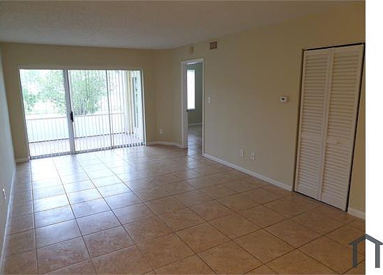 1st image of 1141 Coral Club Dr #1141