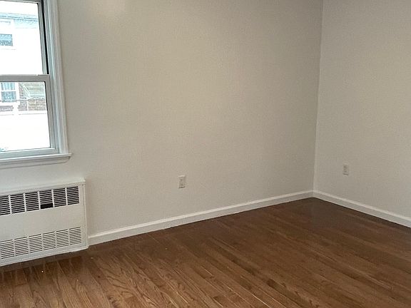 4th image of 14610 25th Dr Floor 1