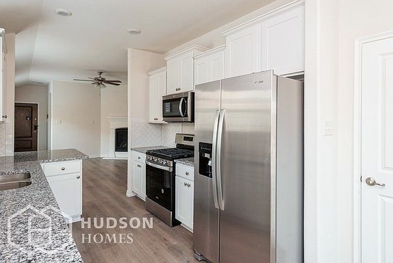 4th image of 1804 New Holland Way