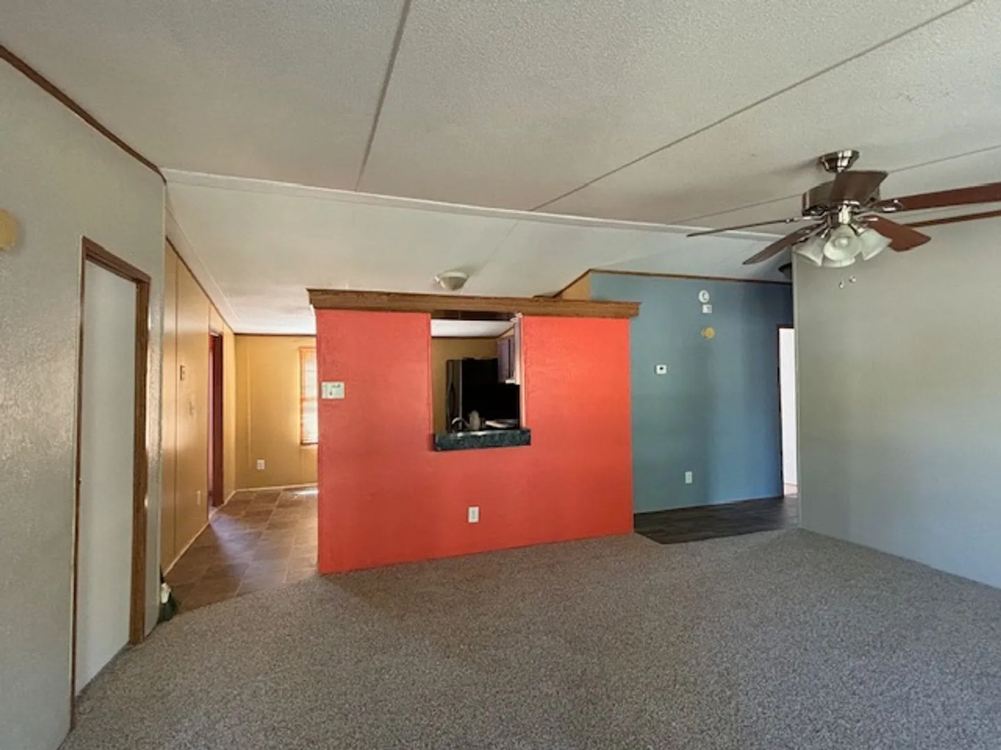 3-Bedroom 2-bath double wide — Photo 2