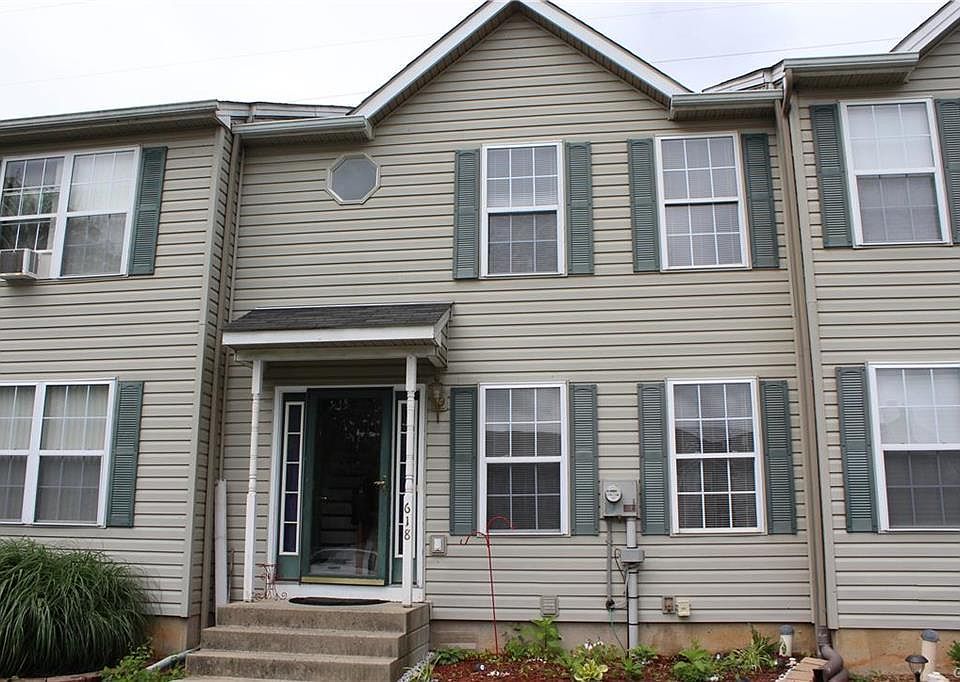 1st image of 618 Abbe Ct