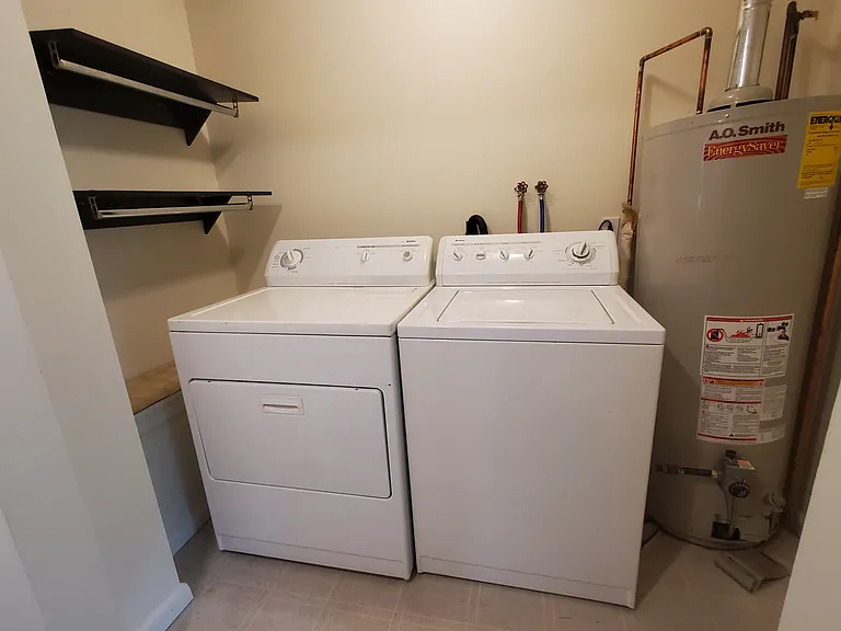 2 Allen St #2 — Photo 6