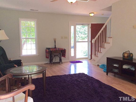 5th image of 302 Pond Lily Ct