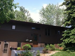 2200 11th Ave NW, Minot, ND 58703