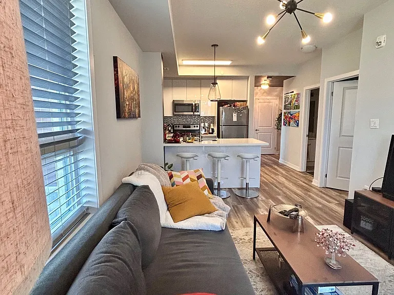 101 Shoreview Pl #110 — Photo 9