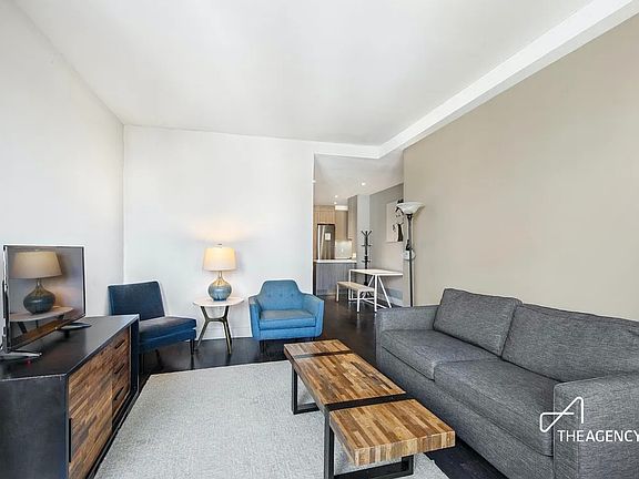 4th image of 315 7th Ave APT 19B