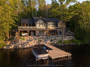 161 Wilson Dr, Huntsville, ON P1H 2J2