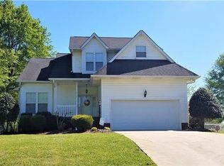1419 Galway Dr, Lincolnton, NC 28092