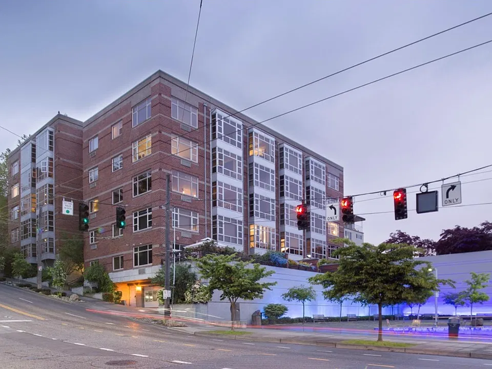 The Willis Building!