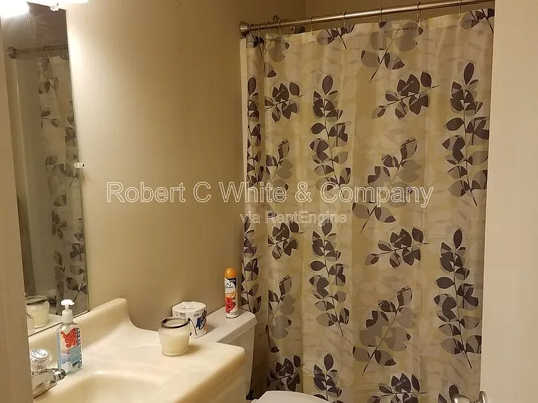 35 Glenview Dr — Photo 7