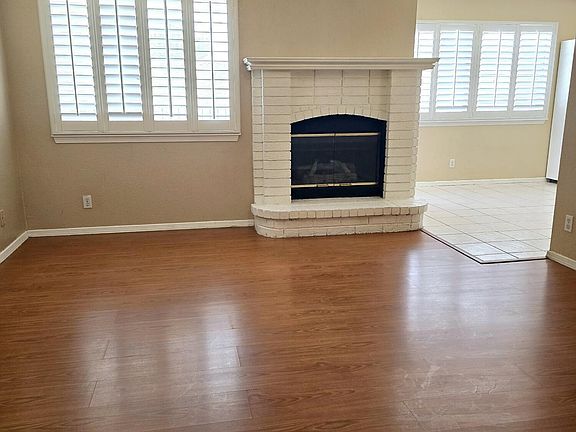 4th image of 1309 Vikki Carr Ln