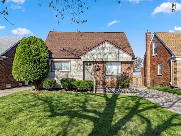 9896 Park Ave, Allen Park, MI 48101