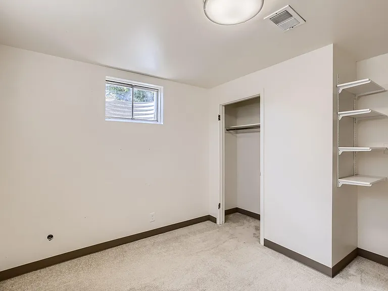 11303 Corona Dr — Photo 18