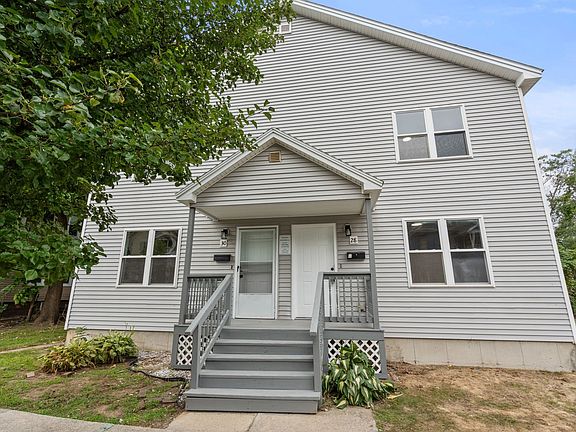 3rd image of 28 Dawes St