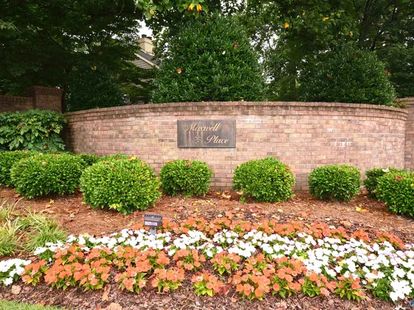 310 Drury Ln SW, Huntsville, AL 35802