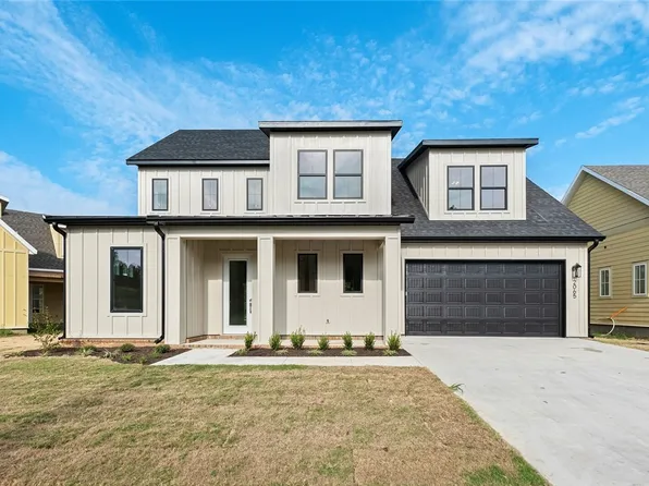 2065 Dutton Pl, Fayetteville, AR 72703